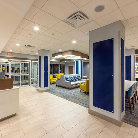Holiday Inn Express & Suites - Harrisonburg University Area By Ihg Экстерьер фото