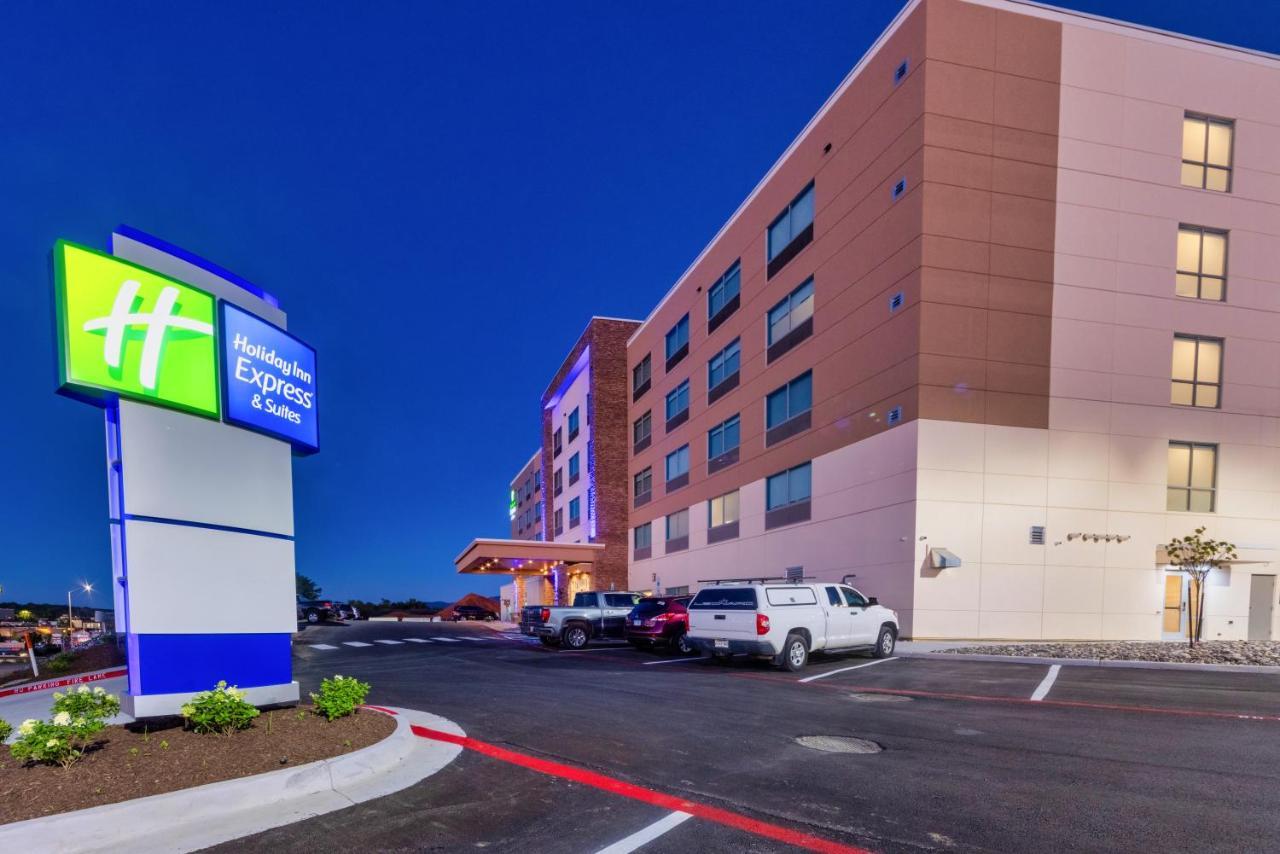 Holiday Inn Express & Suites - Harrisonburg University Area By Ihg Экстерьер фото