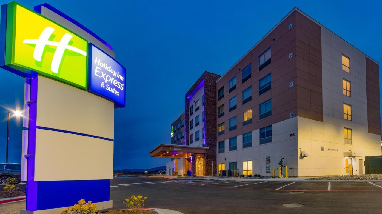 Holiday Inn Express & Suites - Harrisonburg University Area By Ihg Экстерьер фото