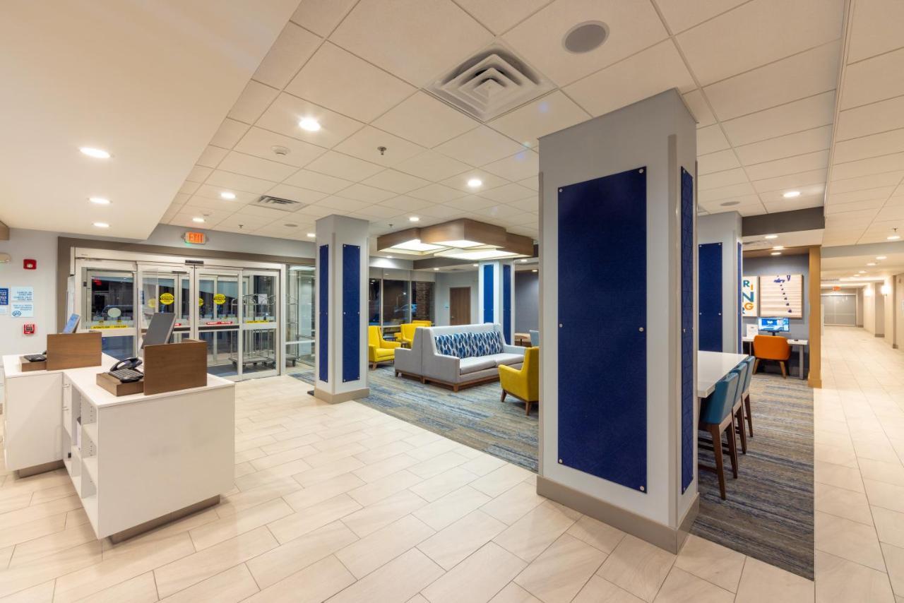 Holiday Inn Express & Suites - Harrisonburg University Area By Ihg Экстерьер фото